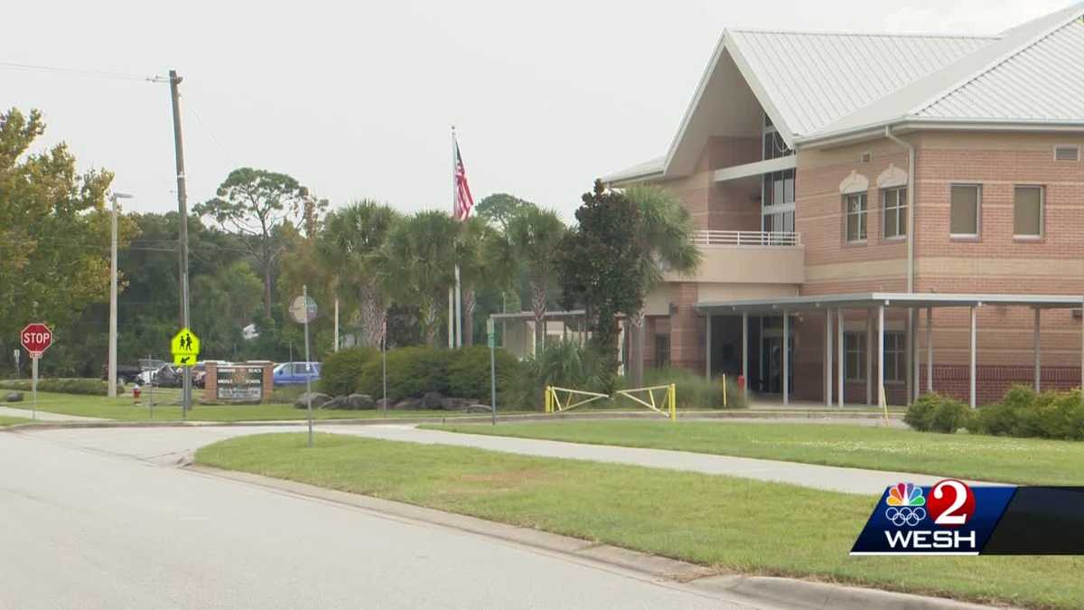 Substitute teacher loses job after writing racial slur on board