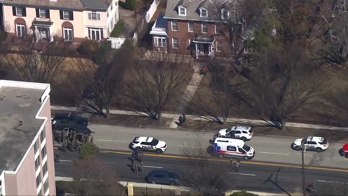 Police officers, suspect shot in Northwest Baltimore barricade