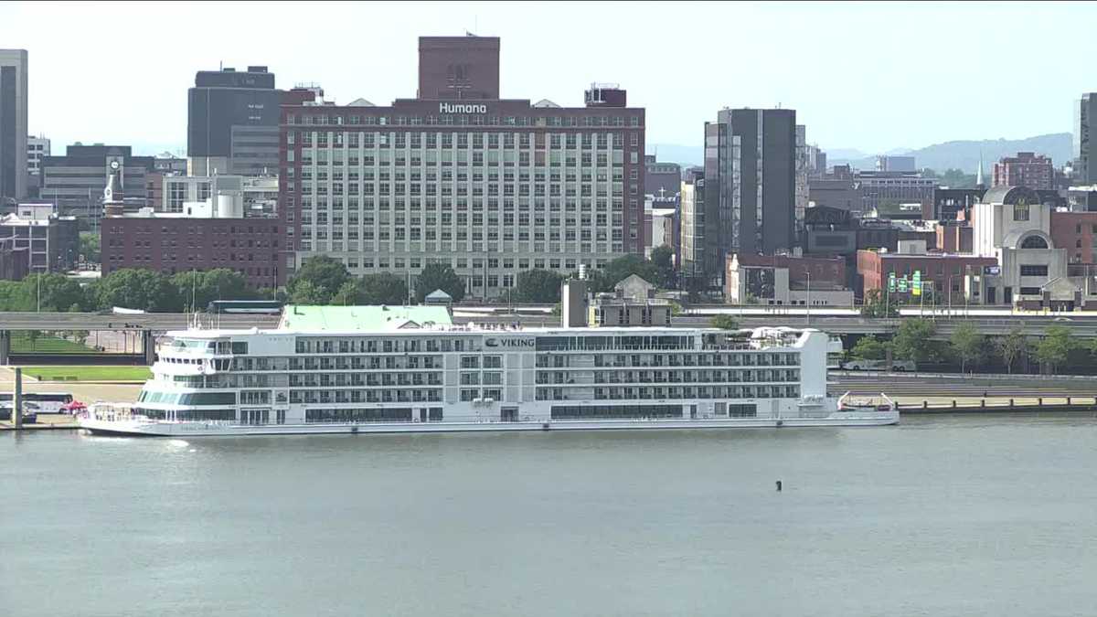 Cruise Ships Dock in Waterford, Portland, Louisville, La Crosse