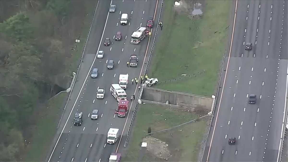 Two medical helicopters called to crash on Interstate 95 in Newbury