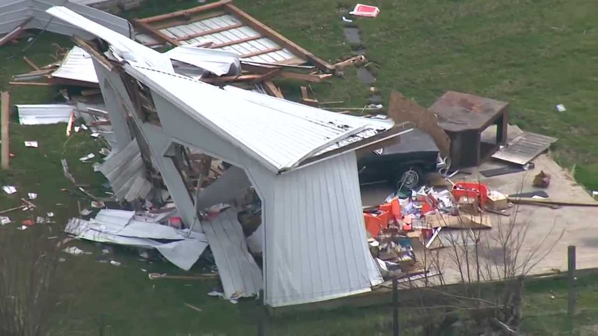 NWS confirms 2 tornadoes spun up in LaRue, Grayson counties