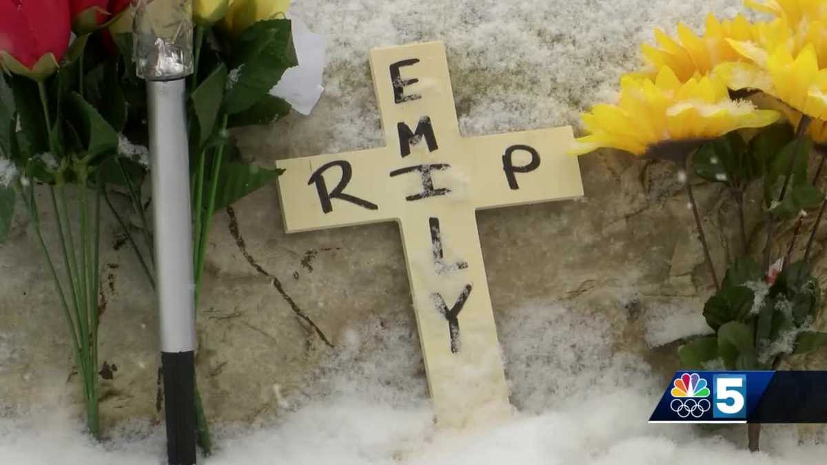 Vermont man charged with firstdegree murder in apparent stabbing death