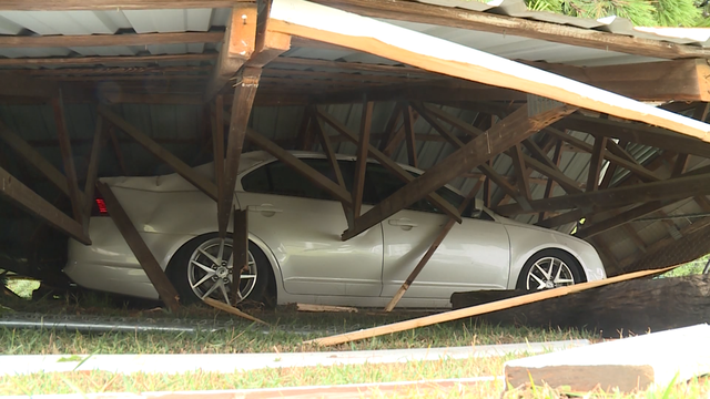 E. Oklahoma cleans up after storms; hundreds still lack electricity - Vimarsana News