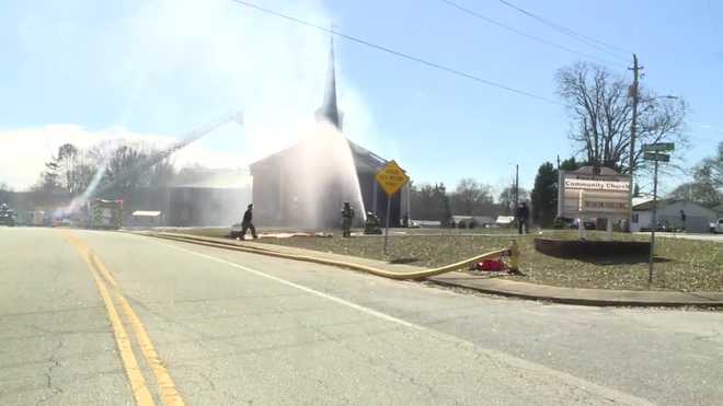 Incendie de l'église communautaire de Powdersville 