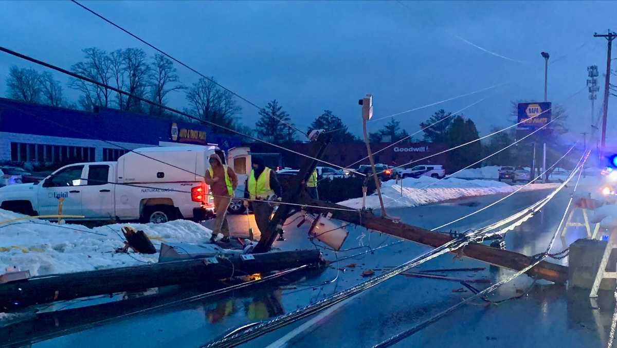 Maine Power Outages Thousands without power from Winter Storm