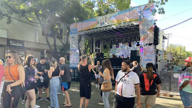 Sacramento LGBTQ clubs talk safety measures after Pulse shooting - Vimarsana News
