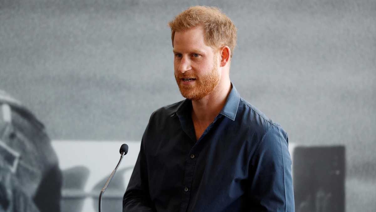 Prince Harry reported to have landed in the UK ahead of ...