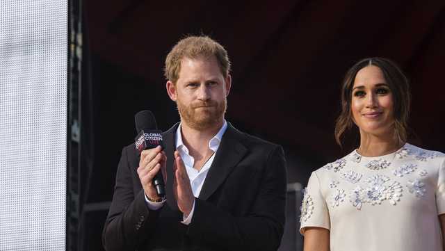 Prince Harry says he wants to make sure the Queen is 'protected' - Vimarsana News