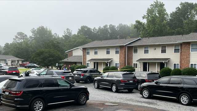 Altercation leads to fatal shooting at Anderson County apartment complex