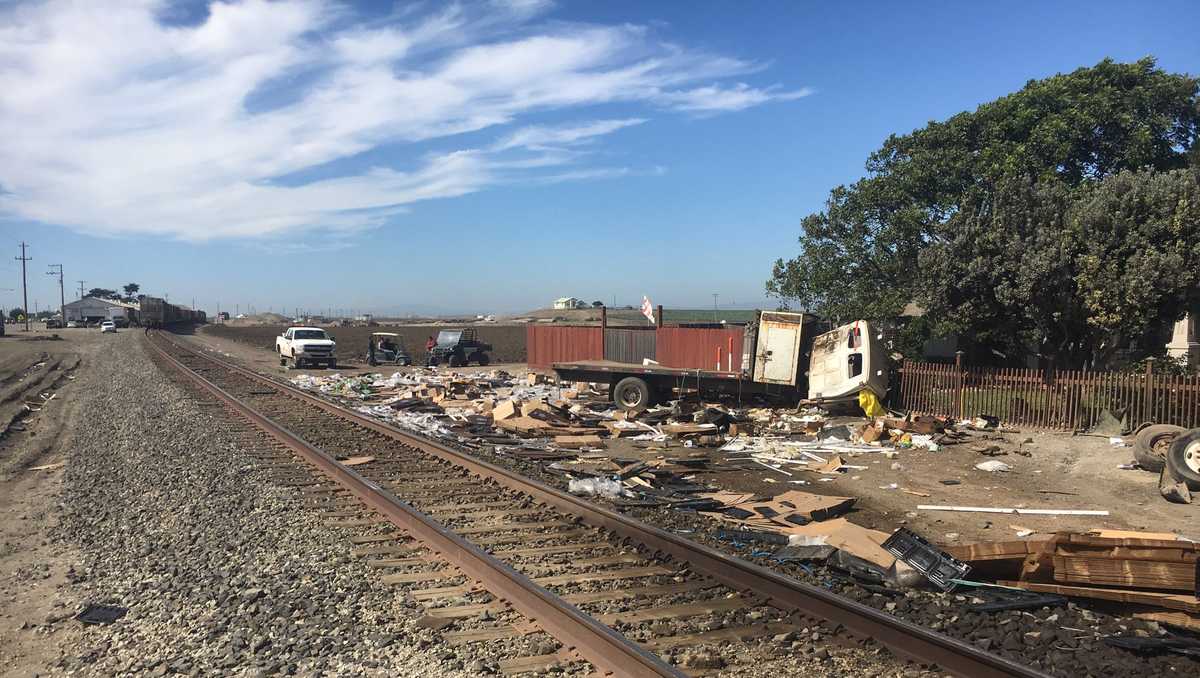 Driver killed when train crashes into produce truck in Castroville