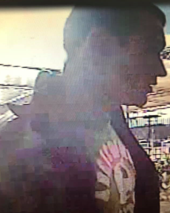 Pearl Police release surveillance photos of suspected TV thief