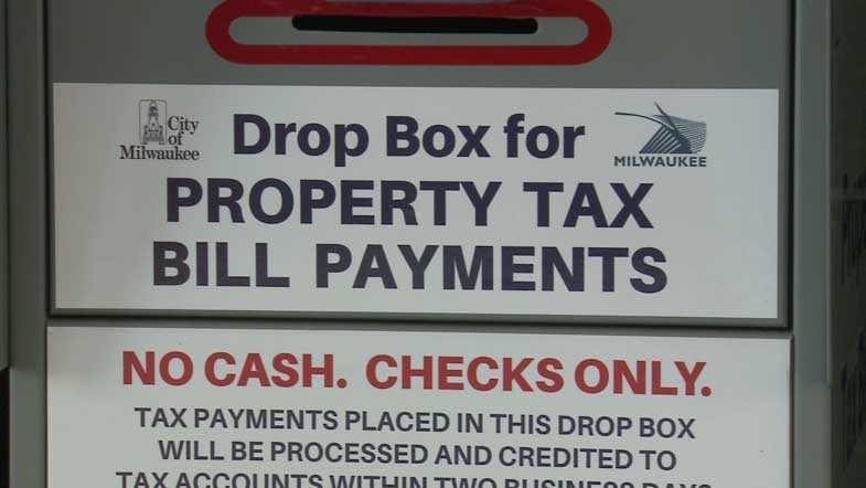 Milwaukee property tax drop box
