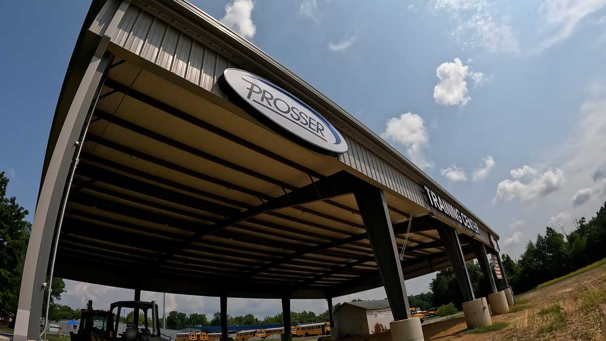 New Albany program helping trade school students graduate faster