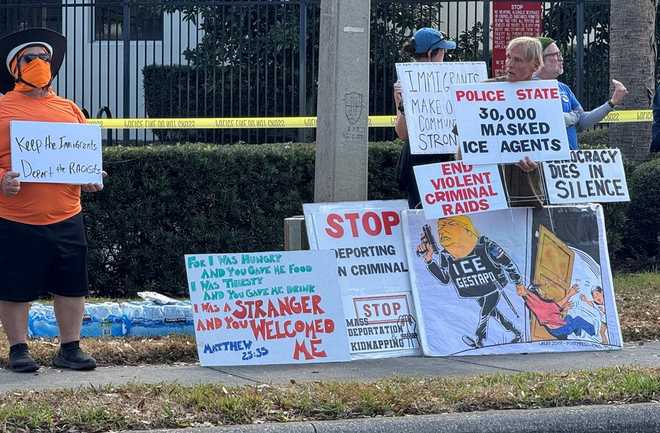 Protester arrested during rally outside ICE facility in Orlando