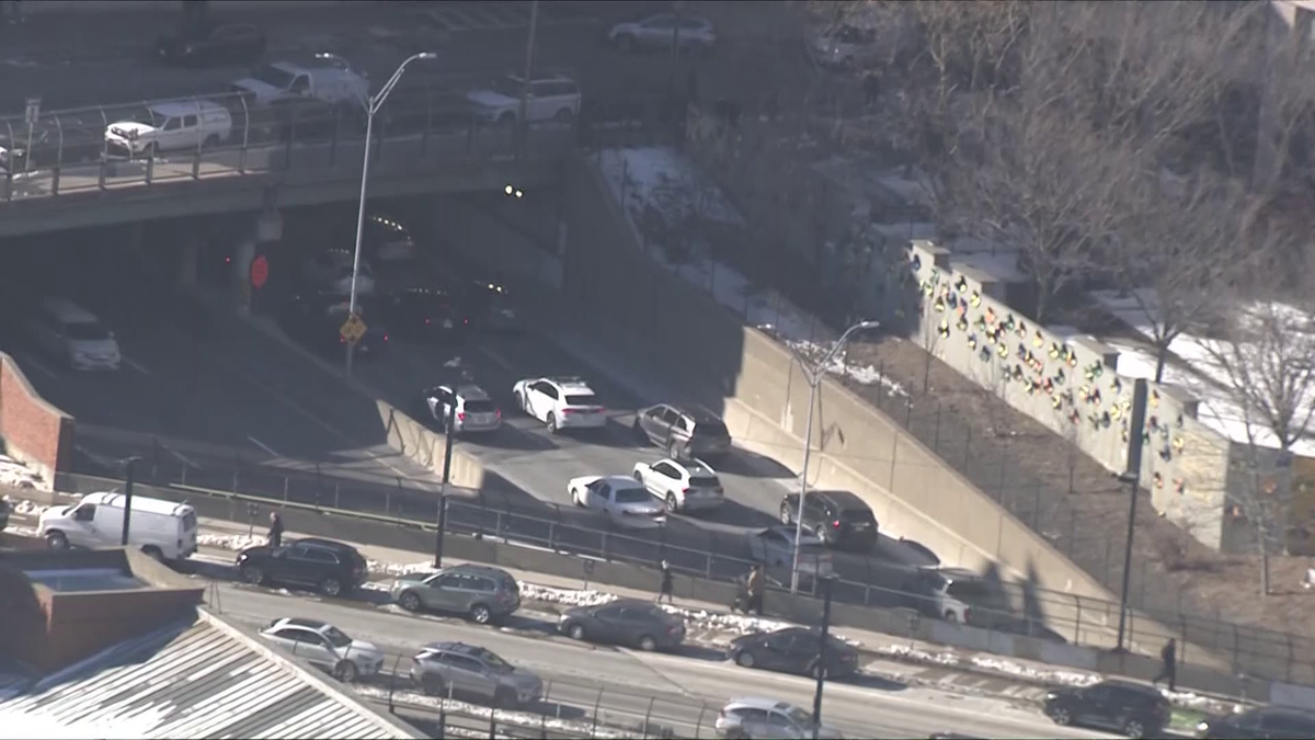 Concrete Debris Falls from Prudential Tunnel, Damaging Vehicles on I-90