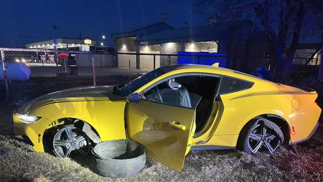 Newlyweds lead Oklahoma law enforcement on high-speed pursuit - Vimarsana News