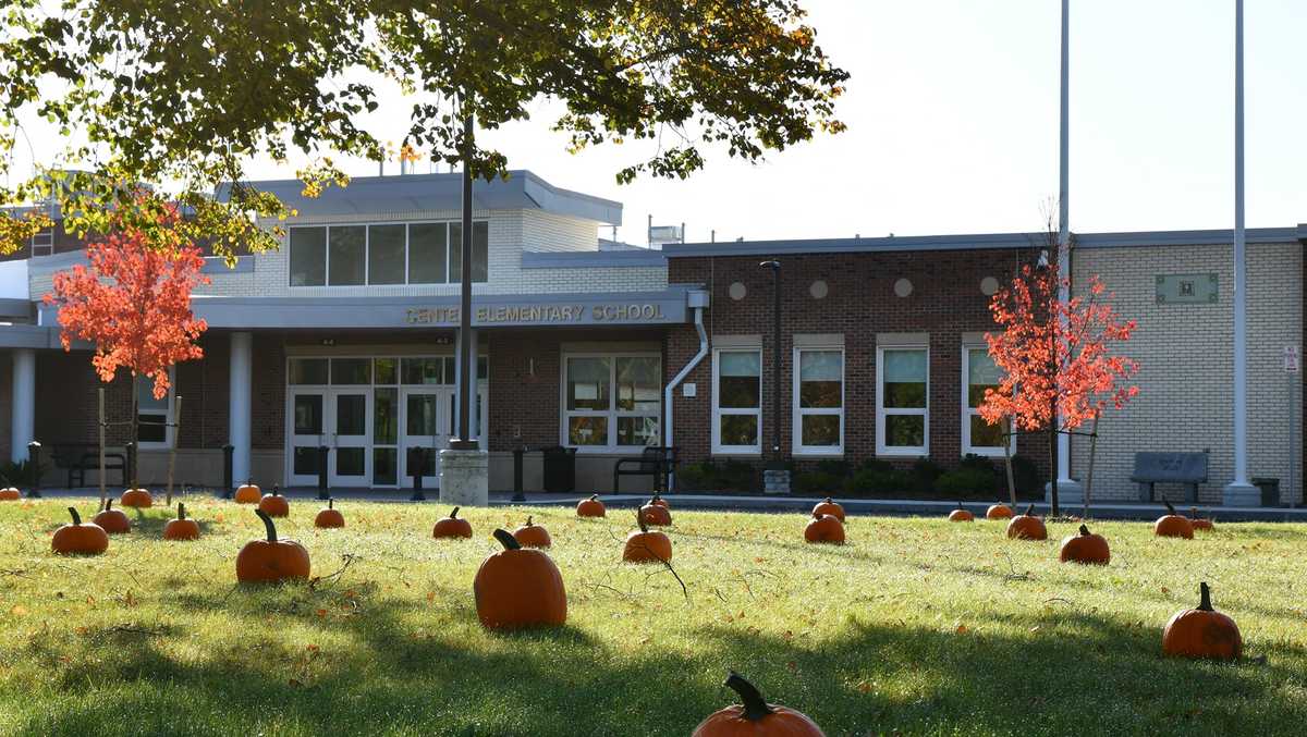 Elementary school teacher dies suddenly after brief illness