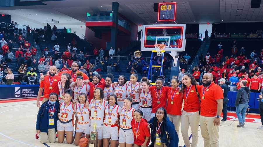 Purcell Marian girls basketball team clinches state title