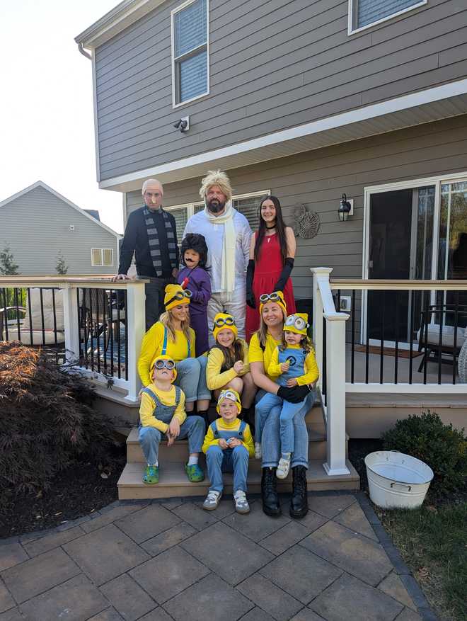 Best "ghouls of Pittsburgh" show off best costumes in time for trick-or ...