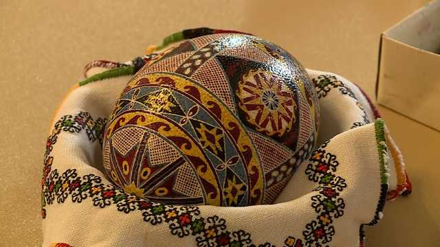 Maine artist shares an important Ukrainian art tradition - Vimarsana News