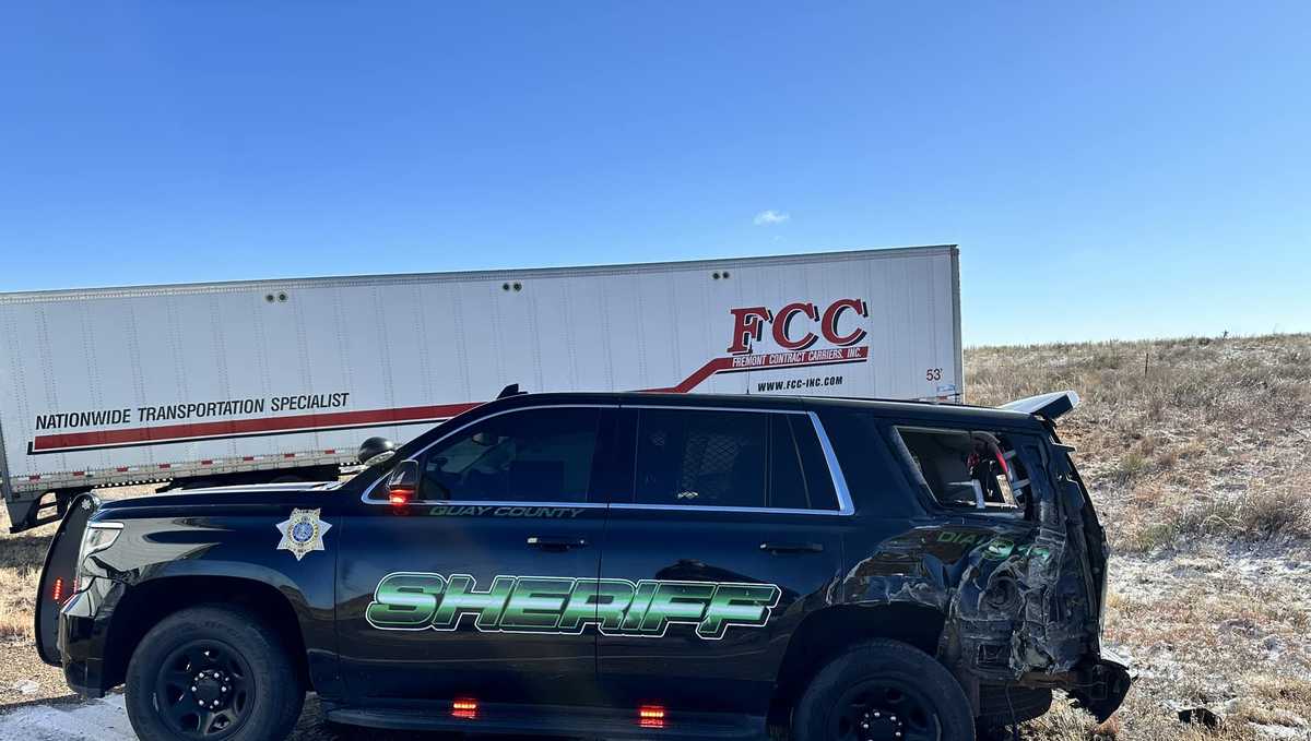 One dead after deputy vehicle hit during crash investigation