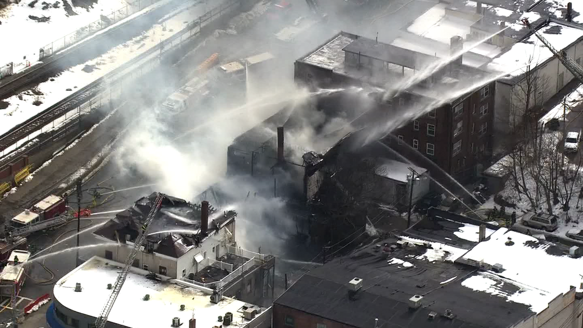 Massive fire engulfs, destroys several Quincy buildings