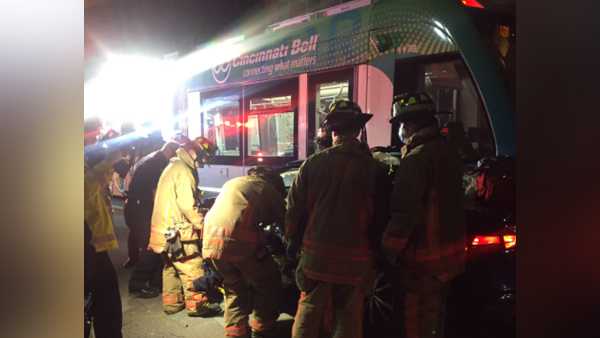 1 seriously injured in crash near Washington Park, fire crews say - Vimarsana News