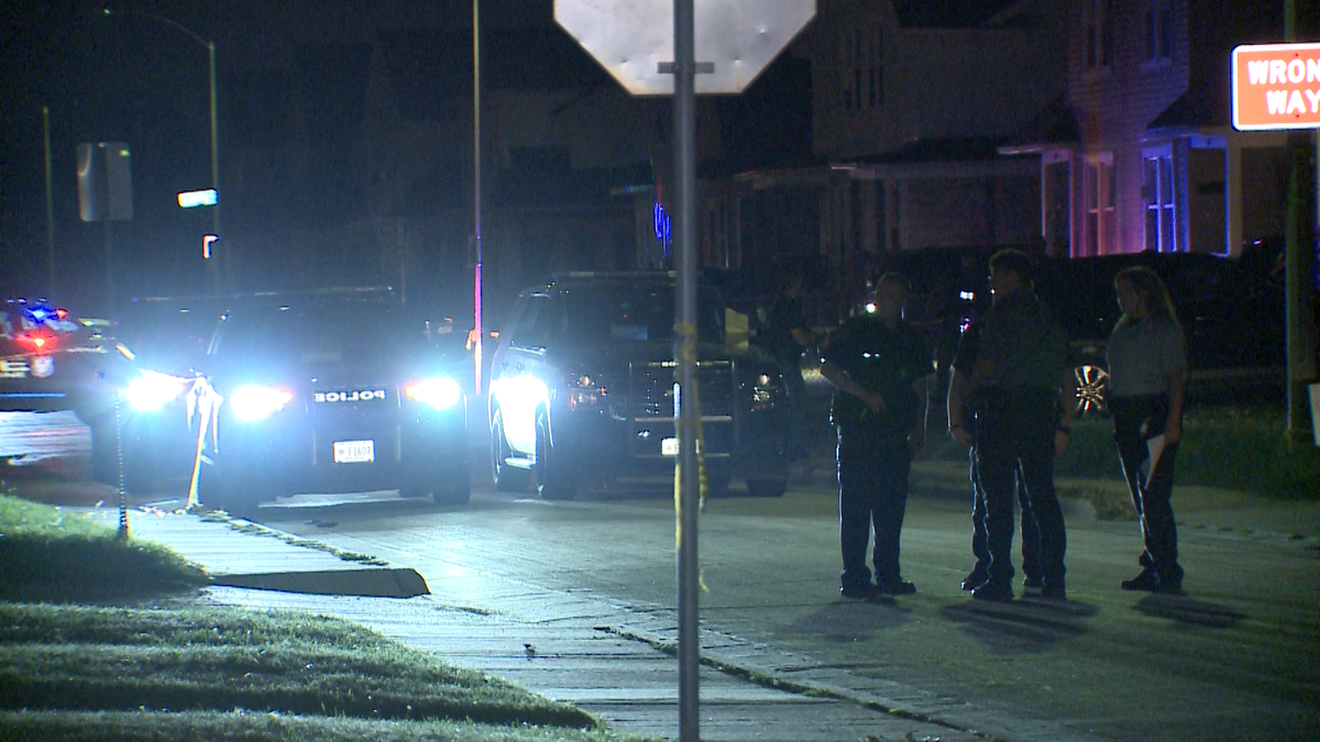 58yearold man shot and killed in Racine, suspect on the loose