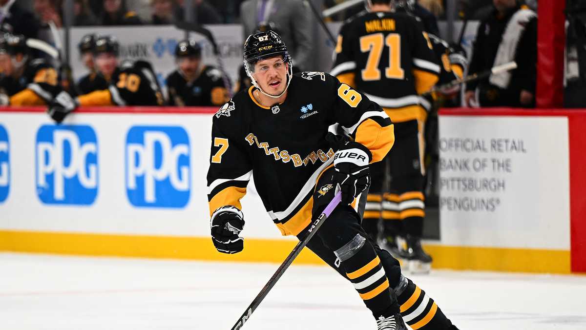 Rickard Rakell replaces William Karlsson in 4 Nations Face-Off