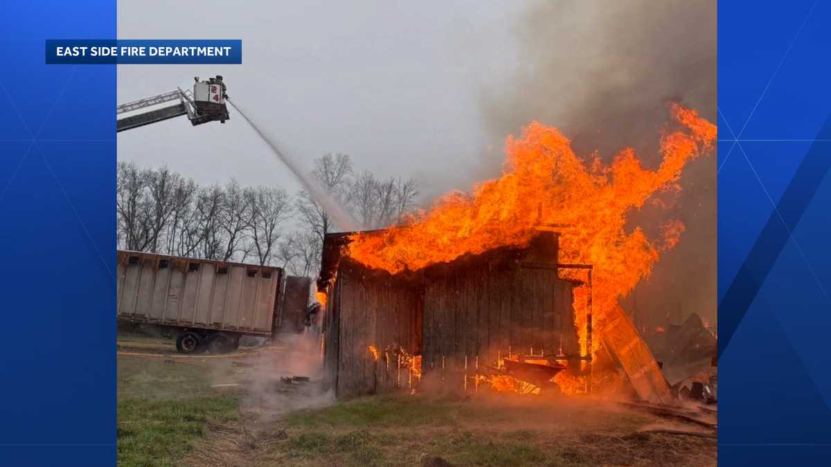 Multiple agencies respond to 2-alarm barn fire in Seagrove