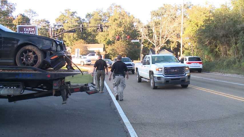 Man arrested after high speed chase that ends in Brandon