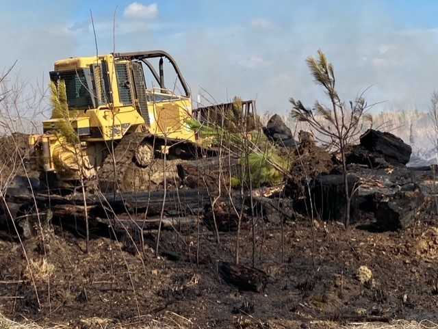 Wildfire threat spreads, more Mississippi counties see burn bans