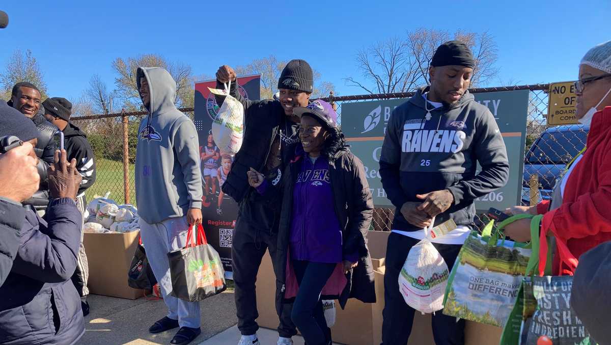 Ravens Giving Back For Thanksgiving - Back Sports Page