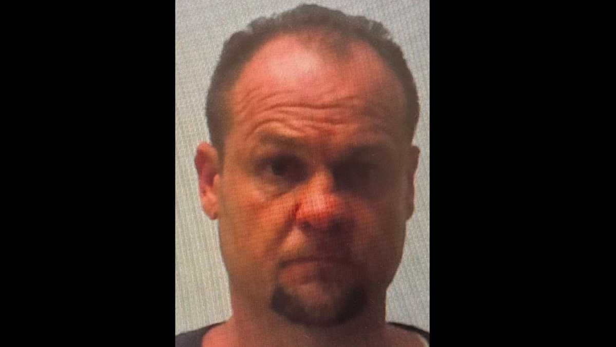 South Carolina man arrested for stabbing his 72-year-old mother