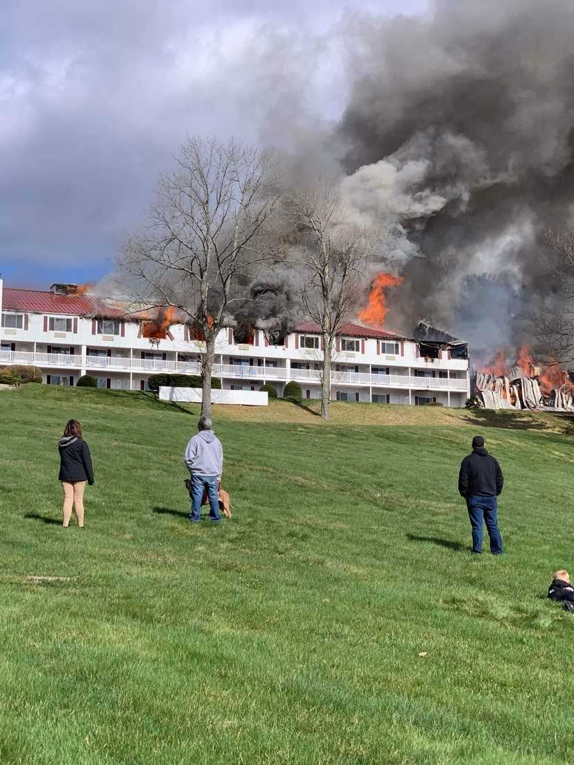 Massive fire breaks out at landmark Red Jacket Mountain View Resort