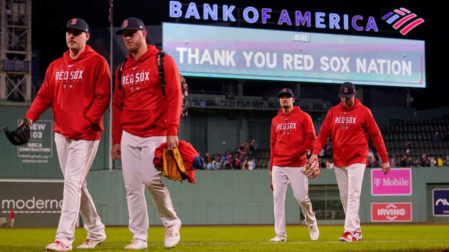 Red Sox are focused on making the playoffs, not catching the first