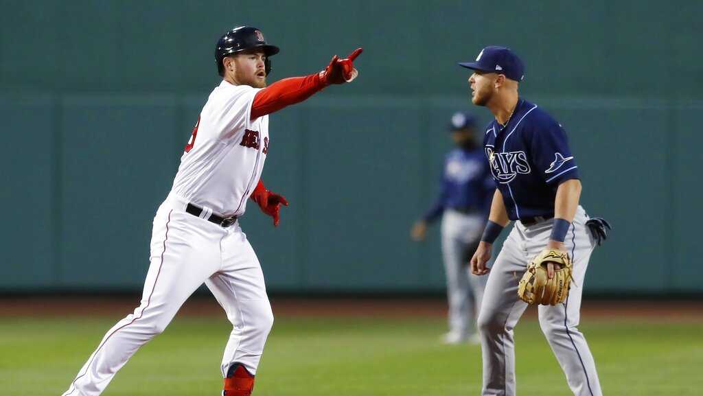 Red Sox lose to Rays in extra innings