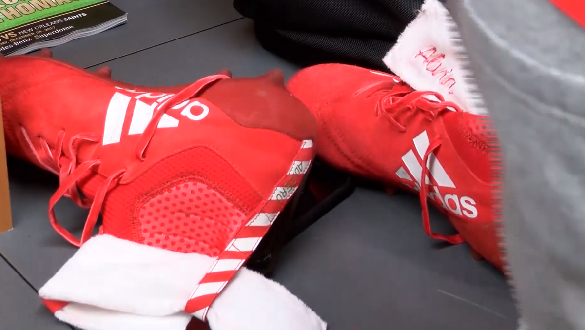 alvin kamara nike cleats