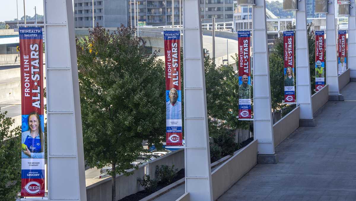 Cincinnati Reds honor essential workers by hanging banners outside ...