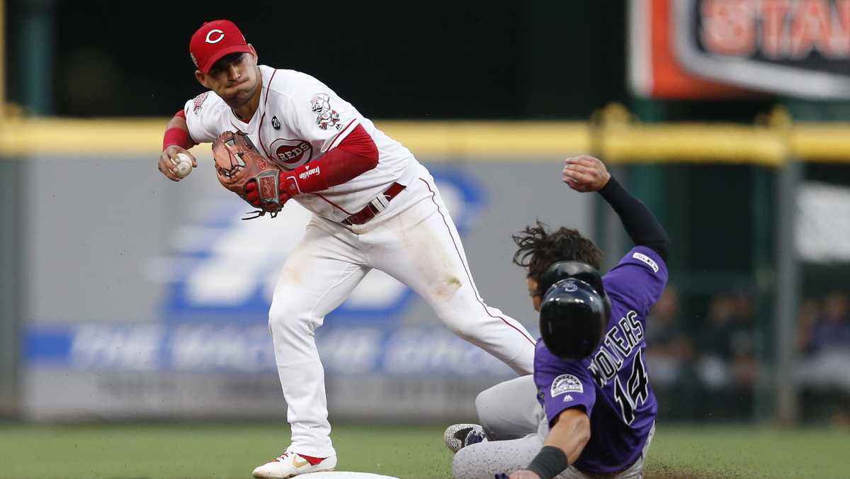 Strong pitching, Tony Wolters' three-run homer lead Rockies over