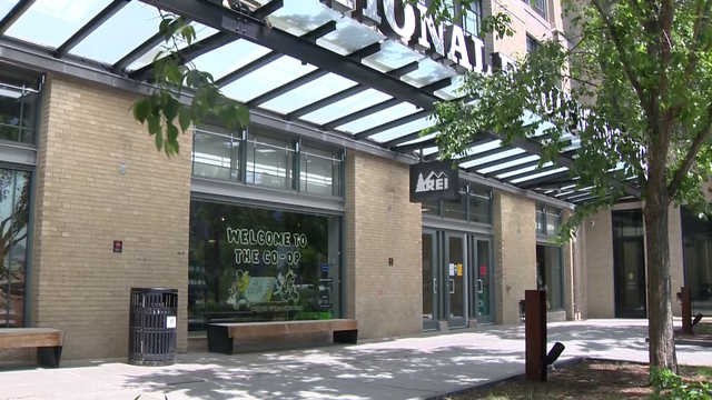 Boston REI Co-op employees vote to become chain's 5th union store - Vimarsana News