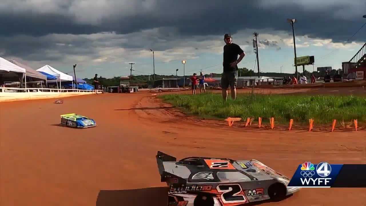 rc nascar track