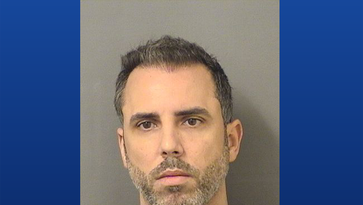 Palm Beach County murder case delayed as defense awaits evidence