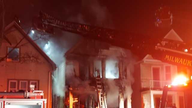 2-alarm fire damages three buildings on south side; twelve people displaced - Vimarsana News