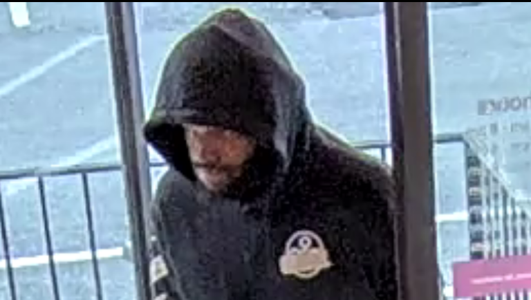 Man steals more than $4,500 worth of iPhones from York County, Pa. T ...