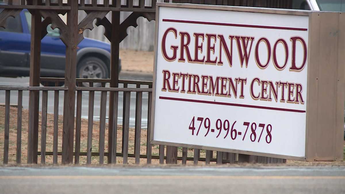 greenwood-residents-concerned-about-retirement-center-in-their-neighborhood