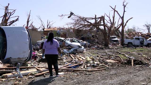 Rolling Fork tornado victims mourn those killed - Vimarsana News