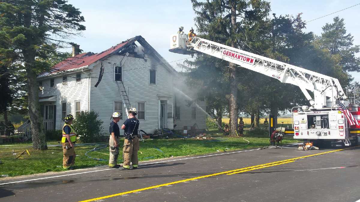 Firefighters battle house fire in Richfield