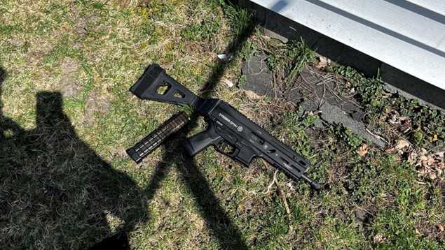 Police arrest 17-year-old boy with rifle near Waukesha school - Vimarsana News