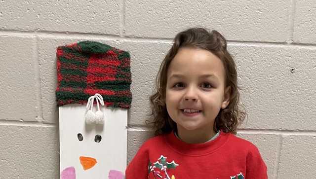 South Carolina: Mom searches for little girl's clothes after cancer death - Vimarsana News